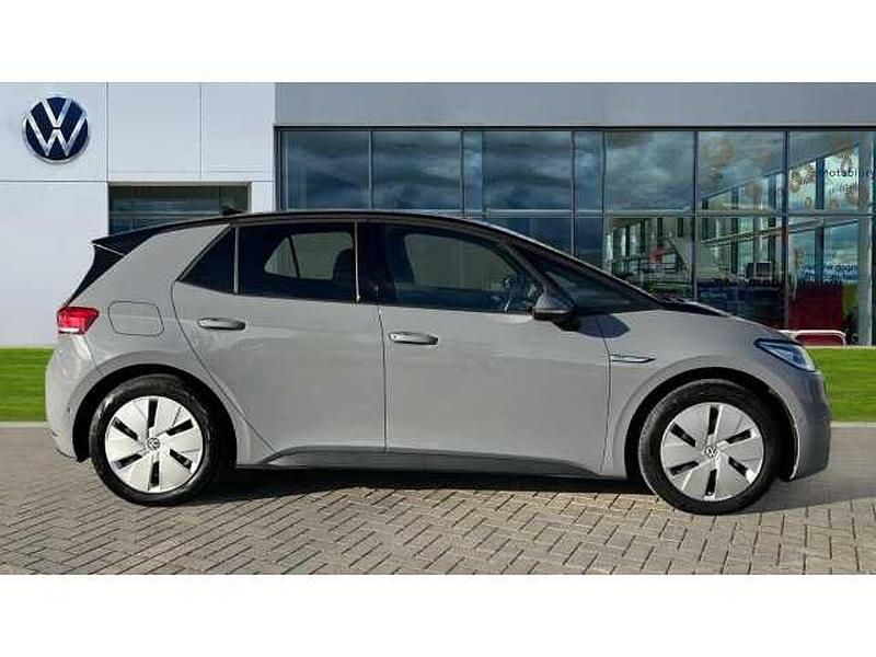 Used VW ID.3 Pro 106 kW (145 HP) 2023 Moonstone grey black Hatchback