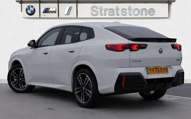 Used BMW iX2 M Sport 230 kW (313 HP) 2025 White SUV