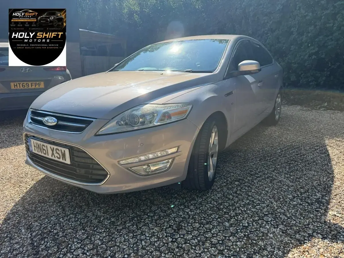 Used Ford Mondeo Titanium X 203 HP (149 kW) 2011 Silver Hatchback