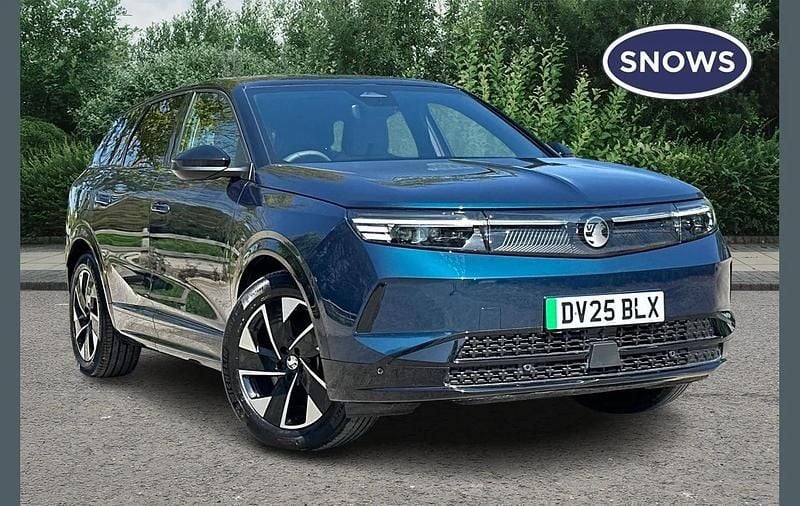 Second-hand Vauxhall Grandland 156 kW (213 CP) 2025 Albastru SUV