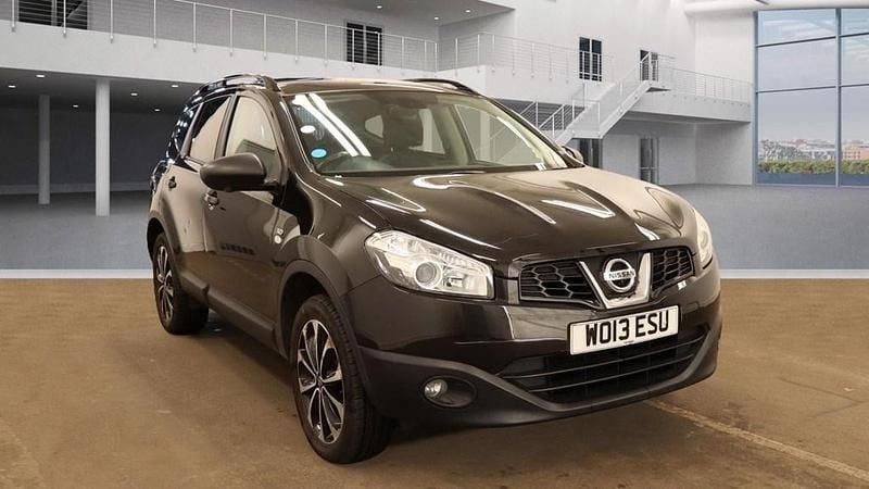 Black Used 2013 Nissan Qashqai +2 360º SUV | £6,300 (A bit pricey) - Image 1/4