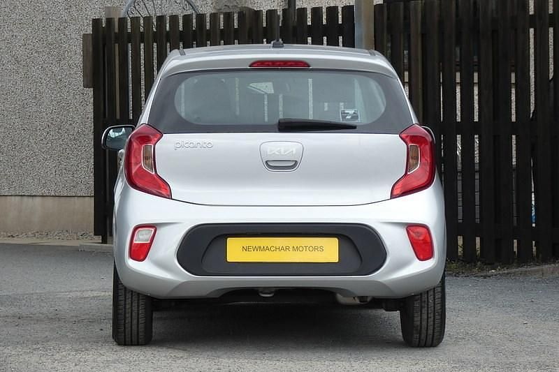 Usado Kia Picanto 2023 Prateado Citadino