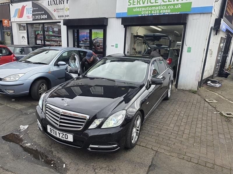 Used Mercedes E250 Avantgarde 2011 Black Sedan