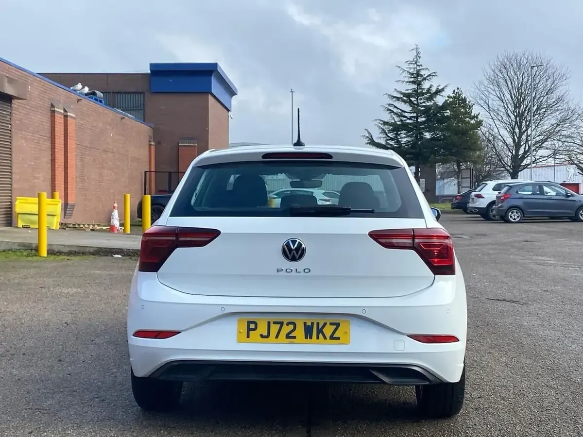Używany VW Polo Style 95 KM (69 kW) 2022 Biały Hatchback