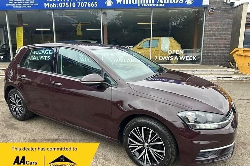 Black Used 2017 VW Golf VII SE Hatchback | £10,250 (Fair price) - Image 1/1
