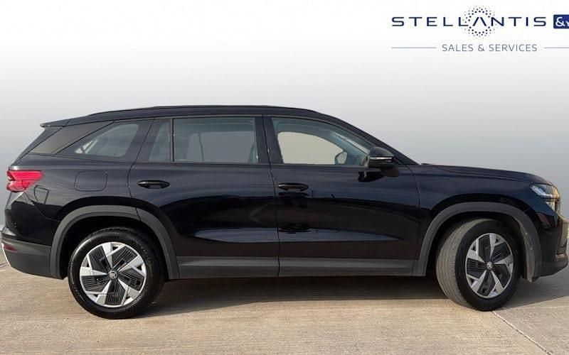 Second-hand Skoda Kodiaq SE 150 CP (110 kW) 2024 Negru SUV