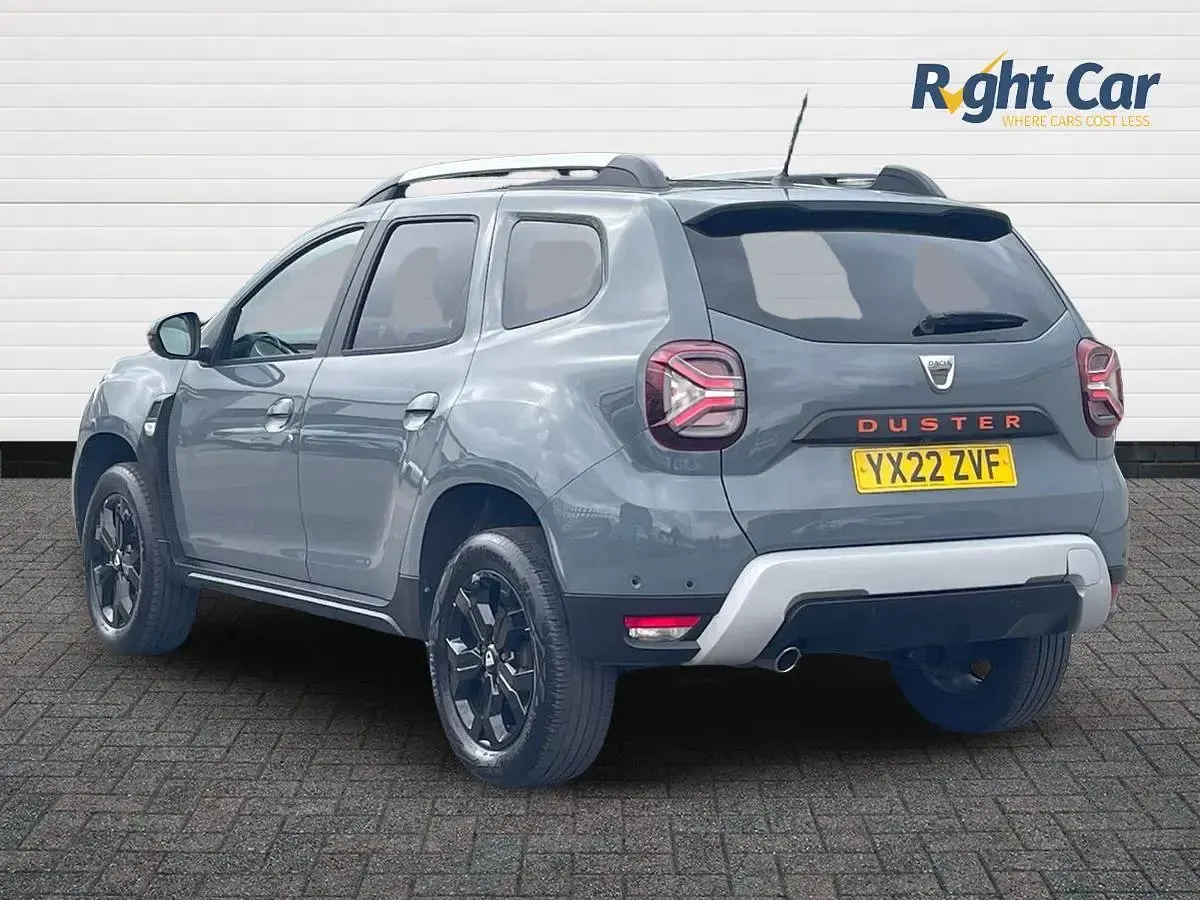 Used Dacia Duster Extreme 91 HP (66 kW) 2022 Grey SUV