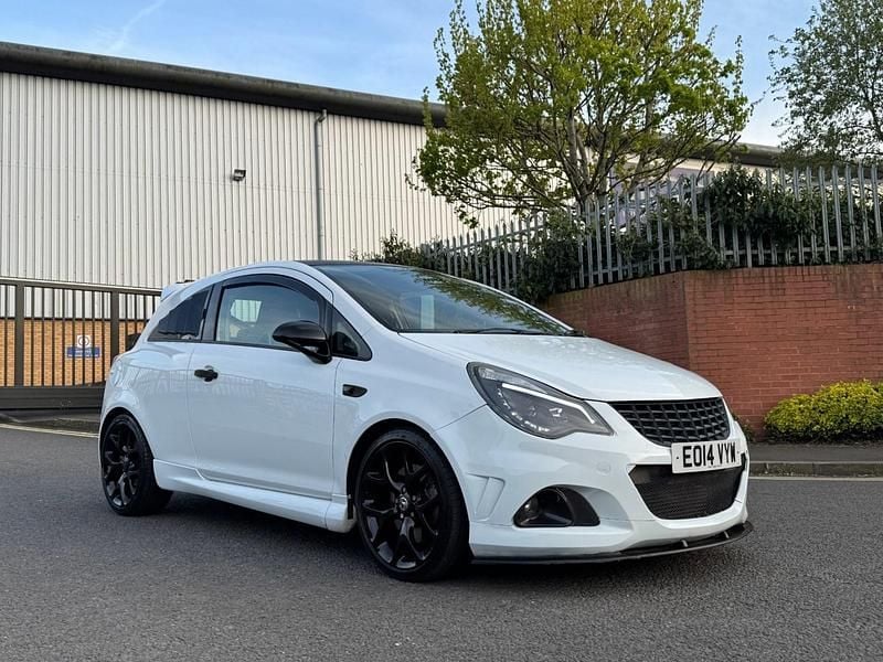 Second-hand Vauxhall Corsa 205 CP (150 kW) 2014 Alb Hatchback