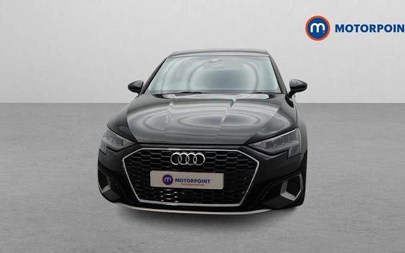 Used Audi A3 Sportback e-tron Sport 204 HP (150 kW) 2025 Hatchback