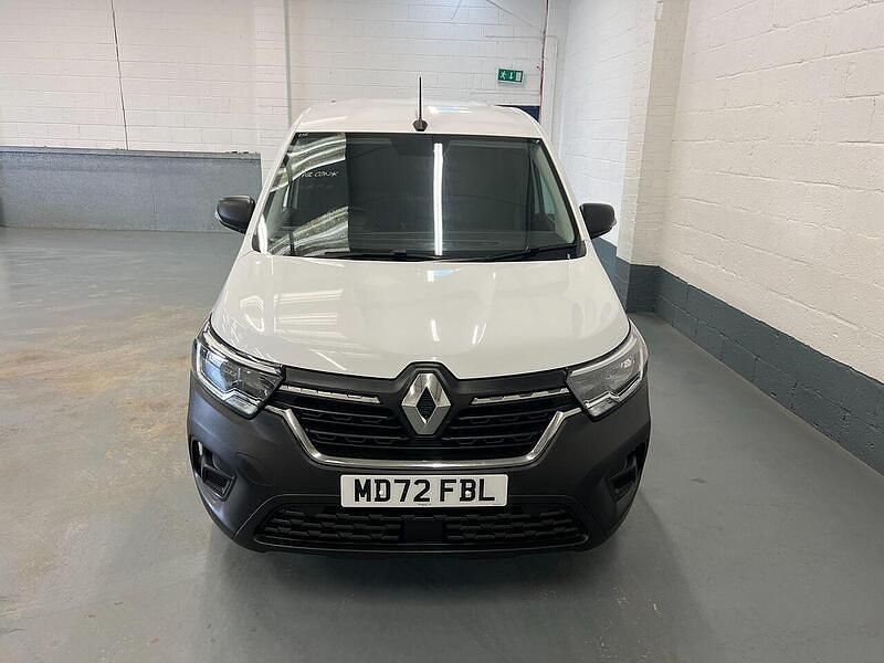 Used Renault Kangoo 2022 White MPV