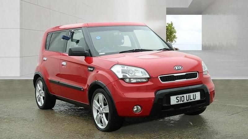Used Kia Soul 126 HP (92 kW) 2009 Red SUV