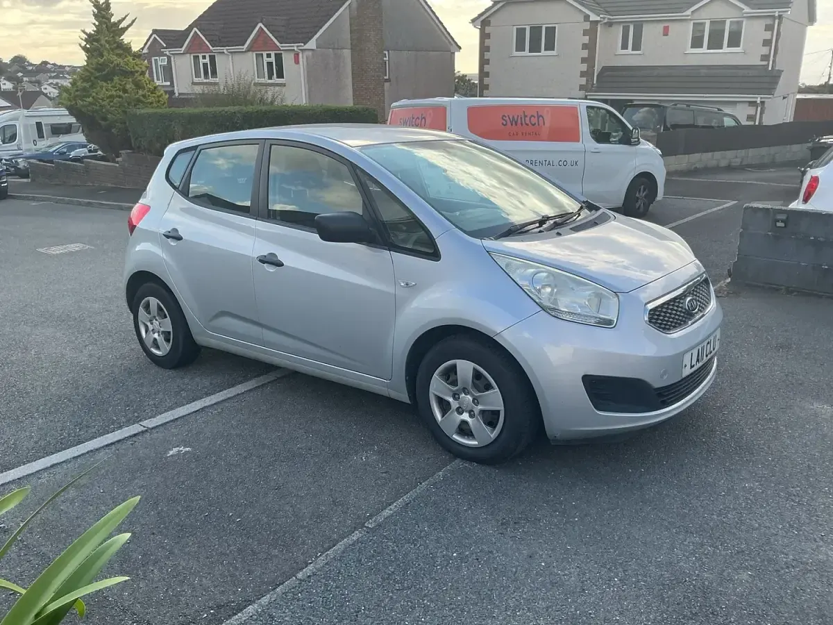 Used Kia Venga 2011 Silver Hatchback