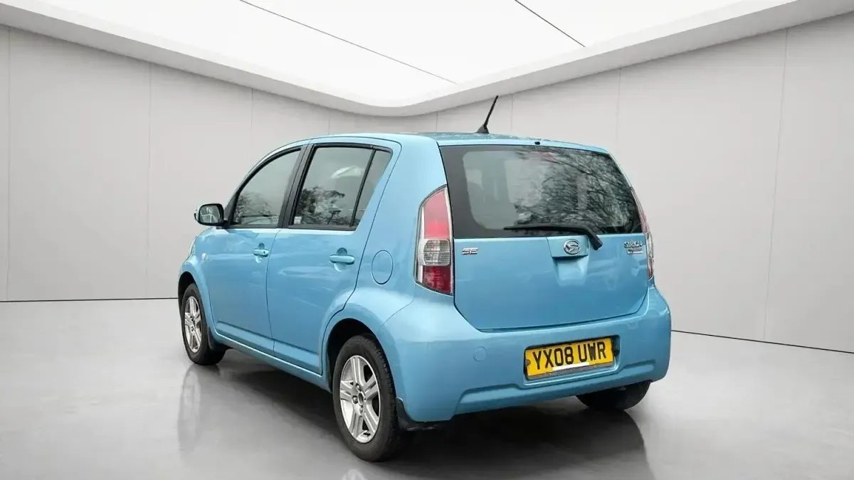 Used Daihatsu Sirion 90 HP (66 kW) 2008 Blue Hatchback