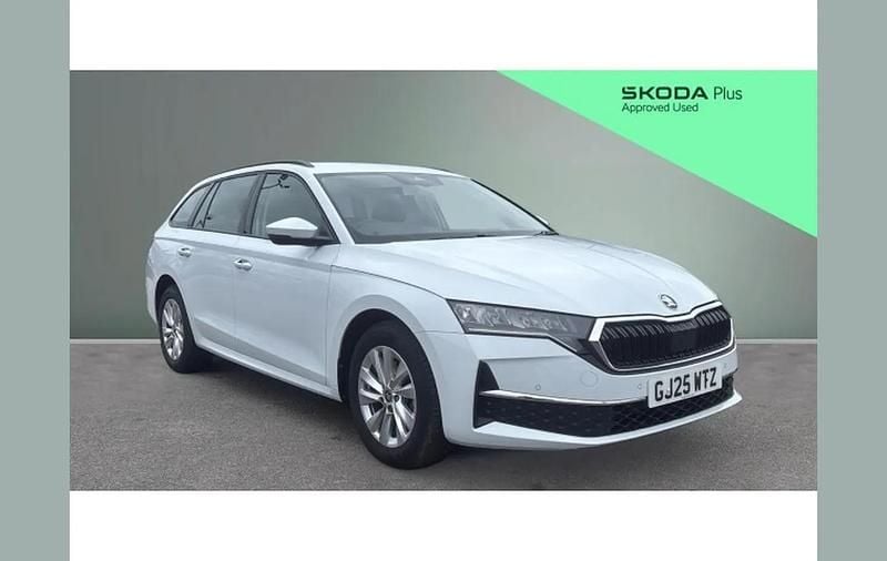 Used Skoda Octavia SE Technology 116 HP (85 kW) 2025 White Estate