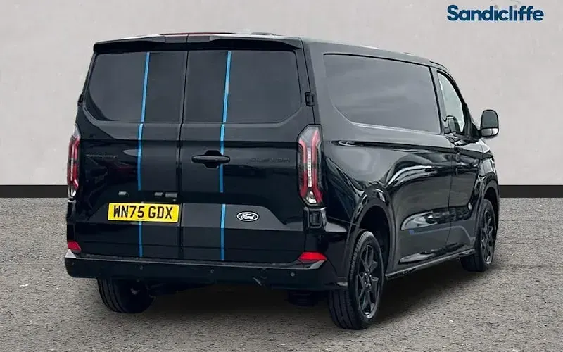 Usado Ford Transit Custom Sport 170 HP (125 kW) 2025 Preto Van