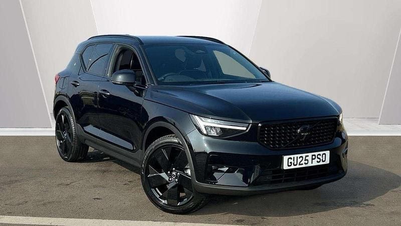 Black Used 2025 Volvo XC40 Plus SUV | £36,950 (Expensive) - Image 1/4