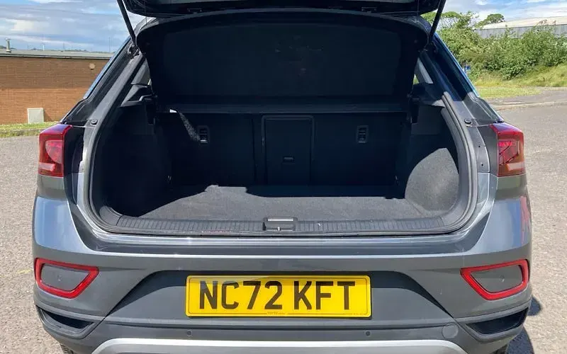 Used VW T-Roc Life 150 HP (110 kW) 2025 SUV