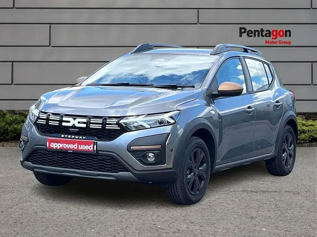 Used Dacia Sandero Extreme 90 HP (66 kW) 2025 Grey Hatchback