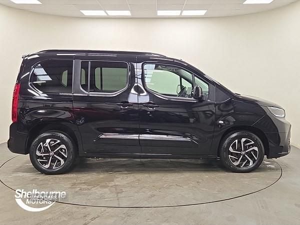 Used Toyota Proace Verso City 100 kW (136 HP) 2025 Black Estate