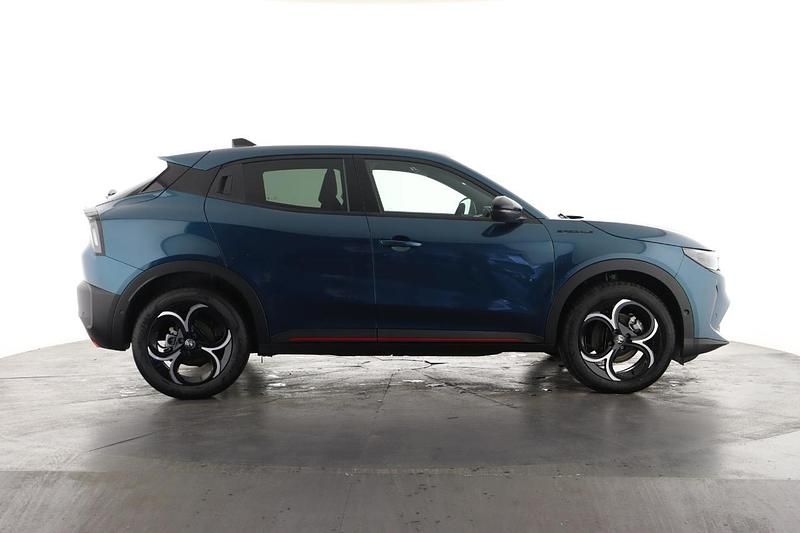 Used Alfa Romeo Junior Edizione Speciale 113 kW (154 HP) 2024 Blue SUV