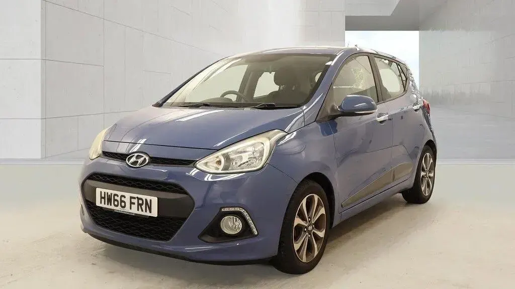 Used Hyundai i10 Premium SE 2016 Blue Hatchback