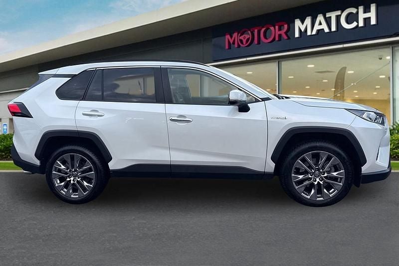 Used Toyota RAV4 Hybrid 2022 White SUV