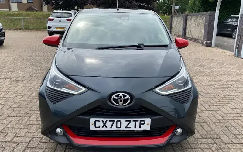 Used Toyota Aygo Trend 72 HP (52 kW) 2020 Grey Hatchback