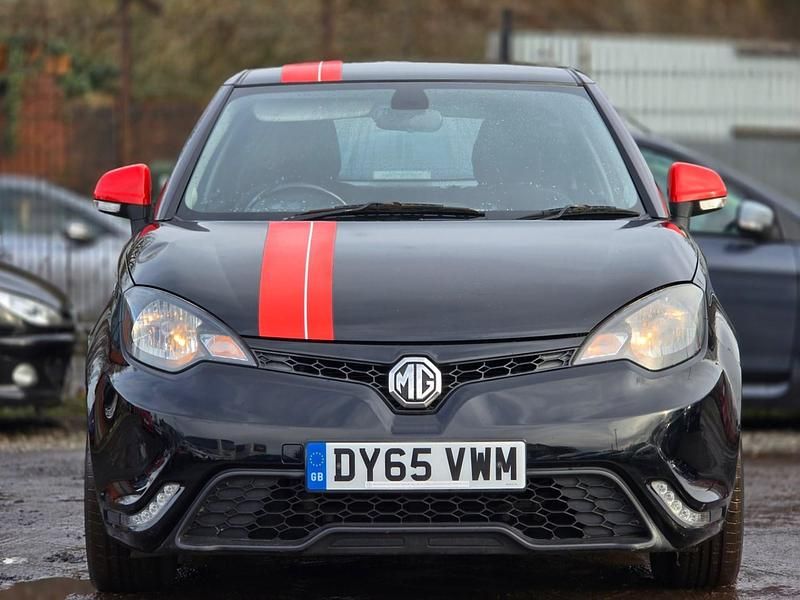 Used MG MG3 106 HP (77 kW) 2015 Black Hatchback