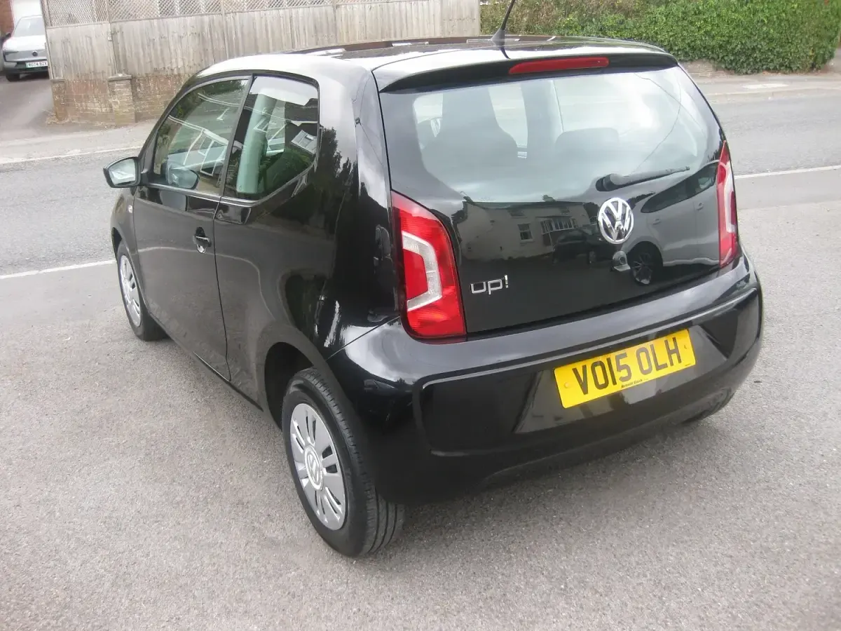 Used VW up! move up! 60 HP (44 kW) 2015 Black Hatchback