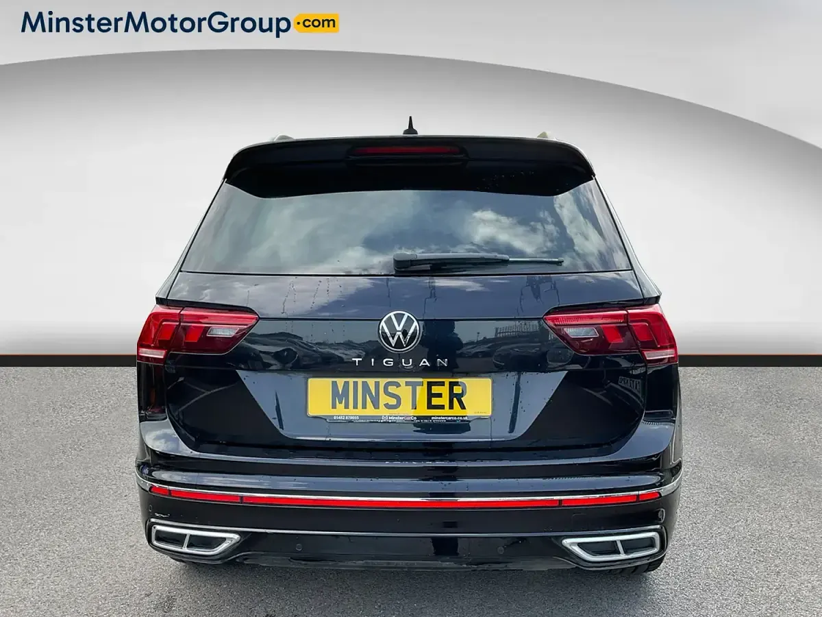 Used VW Tiguan R-line 150 HP (110 kW) 2021 Black SUV