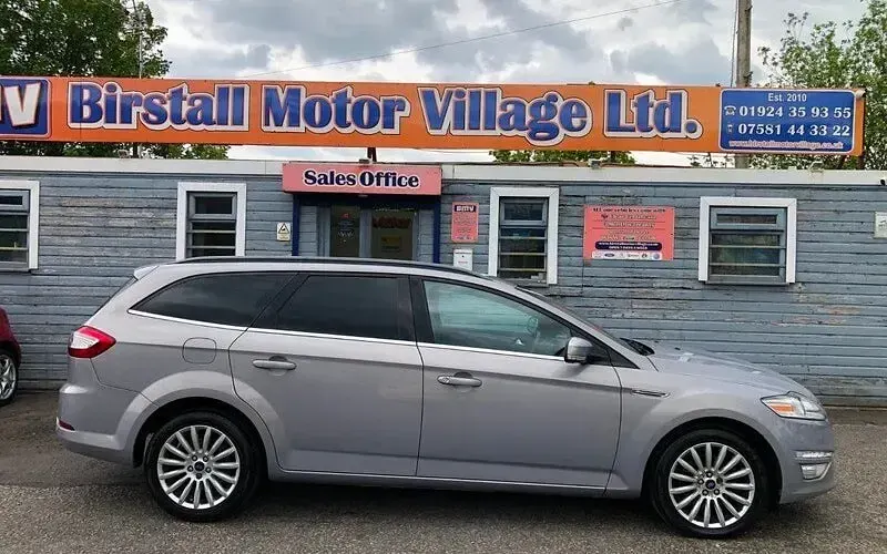 Used Ford Mondeo Business Edition 140 HP (102 kW) 2013 Silver Estate