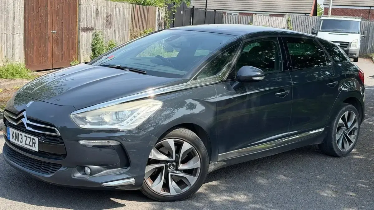 Używany Citroën DS5 2013 Szary Hatchback