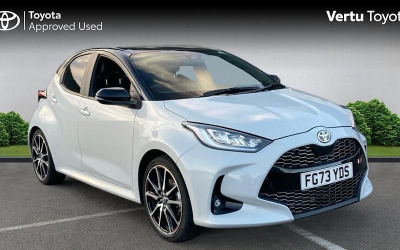 Other Used 2023 Toyota Yaris Hybrid Sport Hatchback | £19,718 (A bit pricey) - Image 1/4