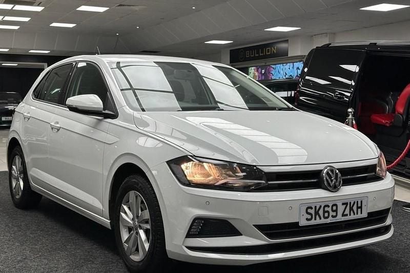 White Used 2019 VW Polo SE Hatchback | £6,990 (Good price) - Image 1/1