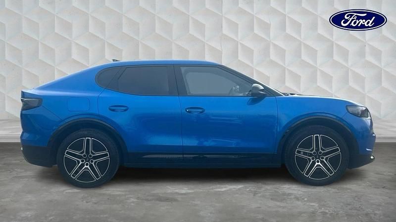Used Ford Capri Extended Range 210 kW (286 HP) 2025 Blue my mind SUV