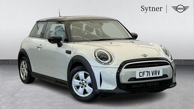 Silver Used 2022 Mini Cooper Classic Hatchback | £15,500 (Good price) - Image 1/4