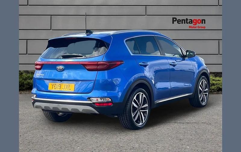 Used Kia Sportage 134 HP (98 kW) 2019 Blue SUV