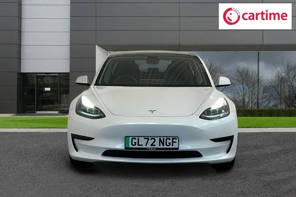 Usado Tesla Model 3 RWD 208 kW (283 HP) 2023 Branco Sedan