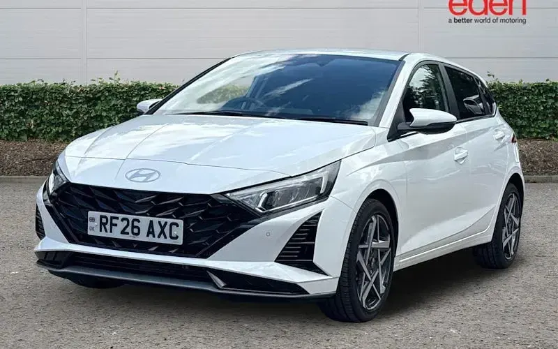 Used Hyundai i20 90 HP (66 kW) 2026 White Hatchback