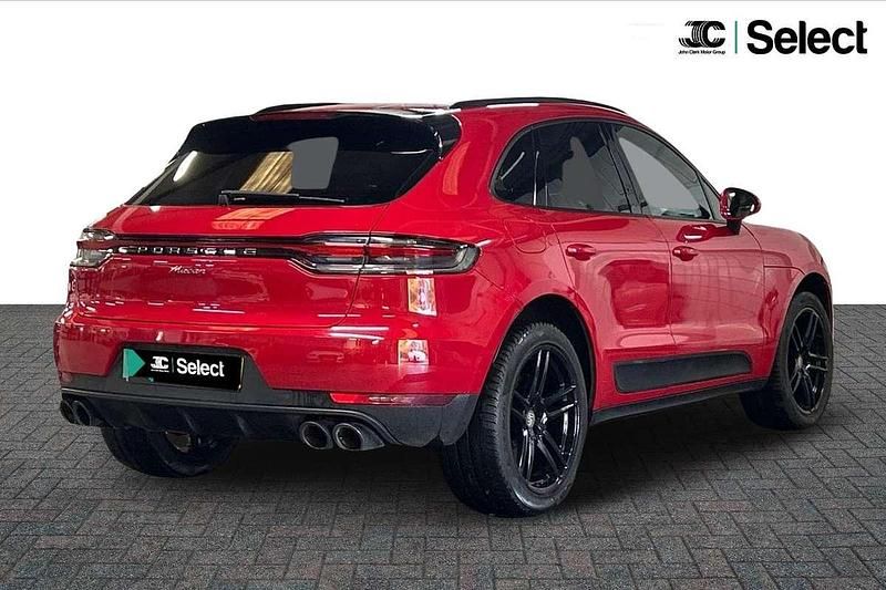 Used Porsche Macan 241 HP (177 kW) 2018 Red SUV