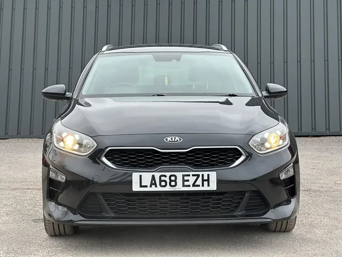 Used Kia Ceed 2019 Black Hatchback