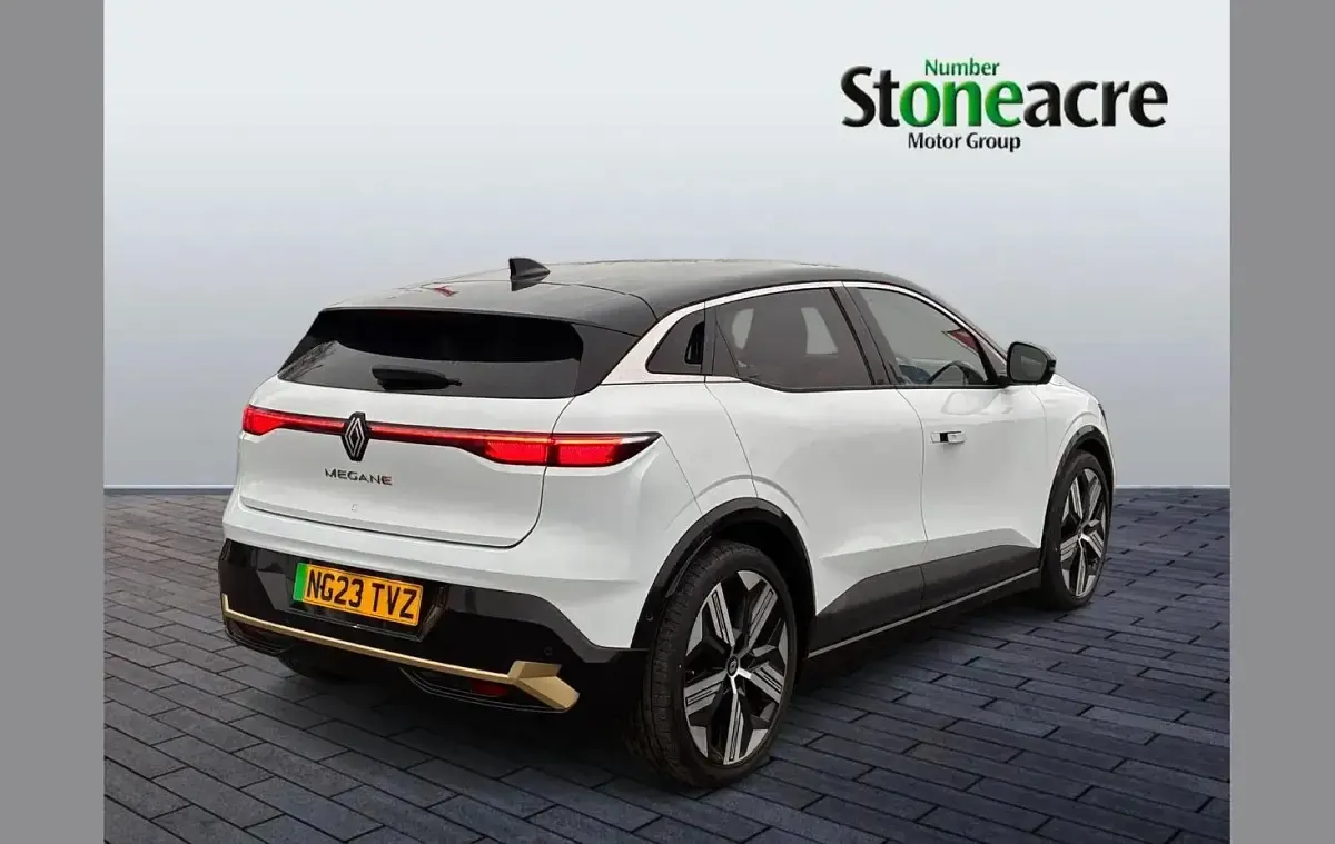 Used Renault Megane E-Tech Iconic 161 kW (220 HP) 2023 Other Hatchback