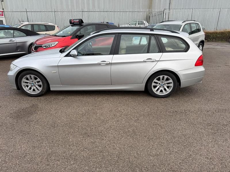 Used BMW 320 2005 Silver Estate