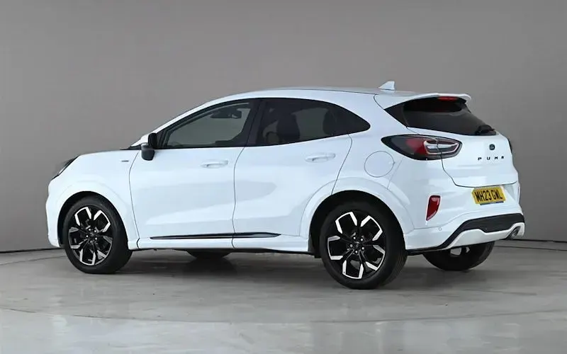 Usado Ford Puma ST-Line X 125 CV (91 kW) 2023 Blanco SUV