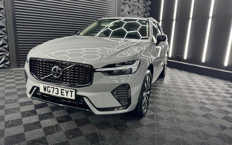 Used Volvo XC60 Plus 250 HP (183 kW) 2024 SUV
