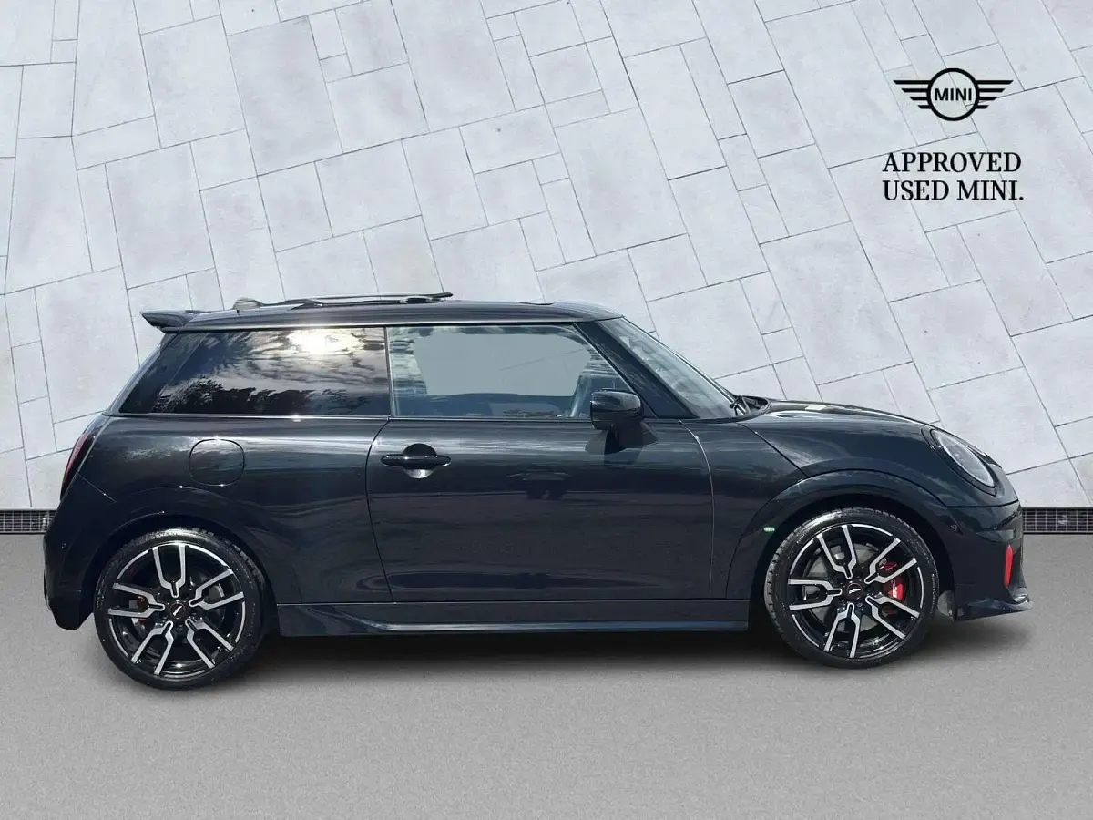 Used Mini John Cooper Works Hatch 228 HP (167 kW) 2025 Black Hatchback