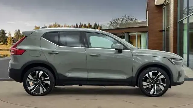 Used Volvo XC40 Ultra 194 HP (142 kW) 2025 SUV