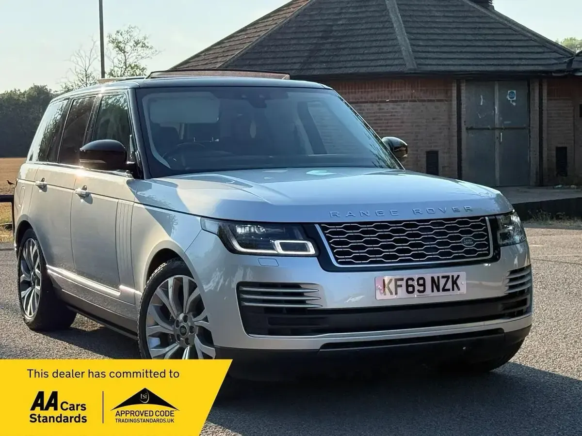 Used Land Rover Range Rover Vogue 404 HP (297 kW) 2019 SUV