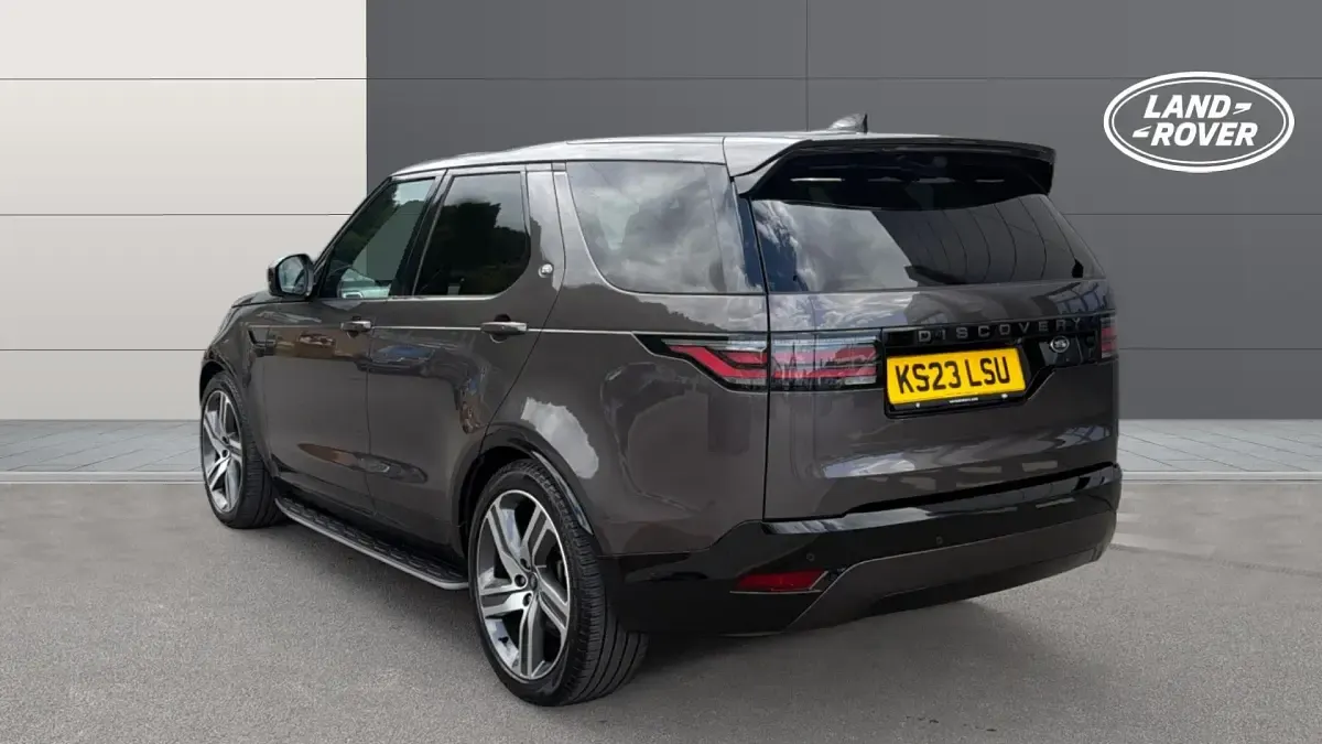 Used Land Rover Discovery 5 HSE Dynamic 300 HP (220 kW) 2022 Grey SUV