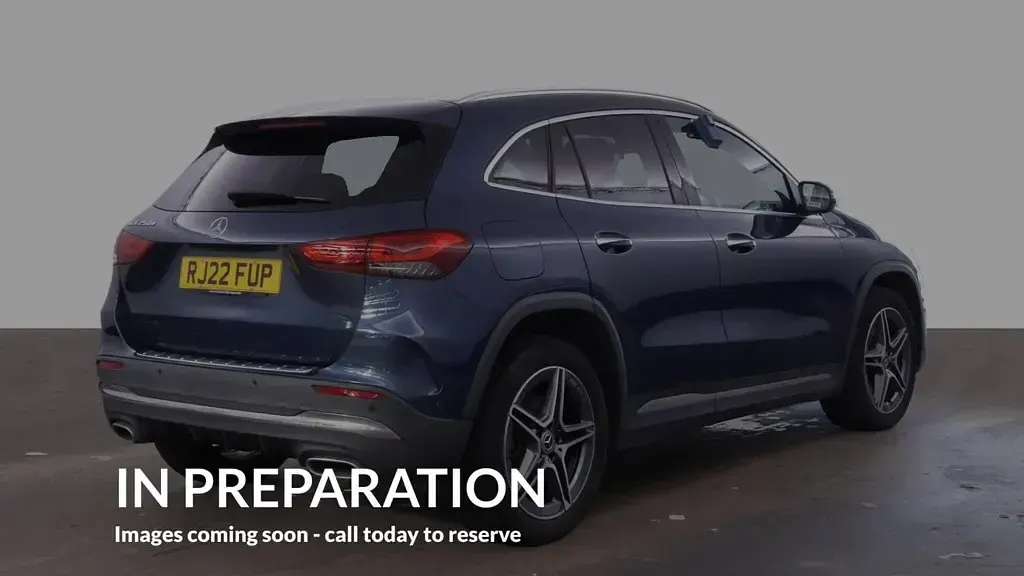 Used Mercedes GLA250 Premium 218 HP (160 kW) 2022 Blue SUV